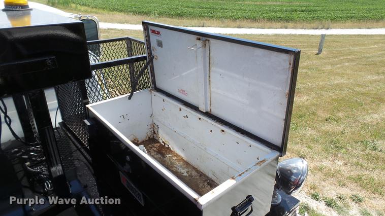 image for item DD7298 2002 Sterling Acterra service truck