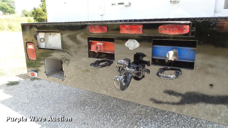 image for item DD7298 2002 Sterling Acterra service truck