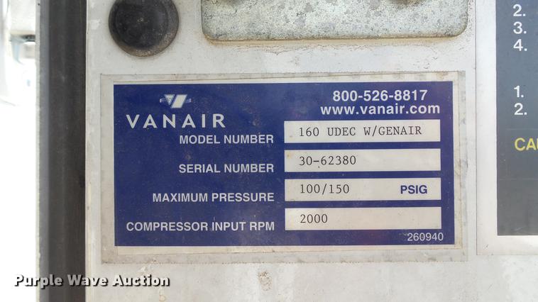 image for item DD7298 2002 Sterling Acterra service truck