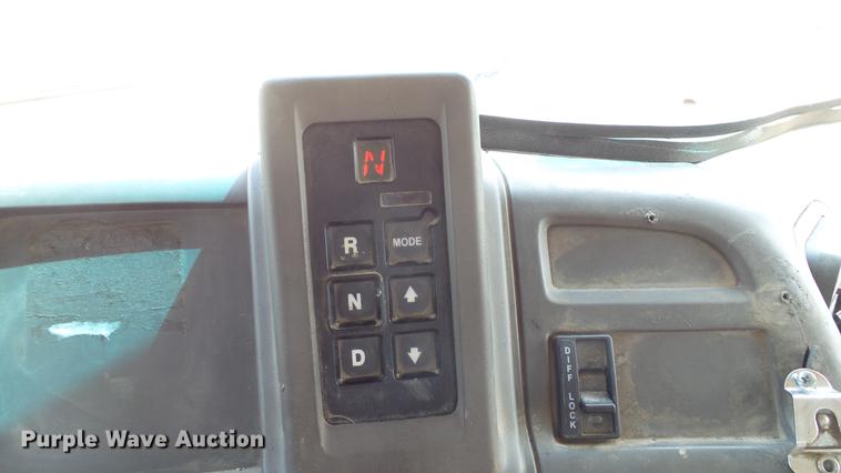 image for item DD7298 2002 Sterling Acterra service truck