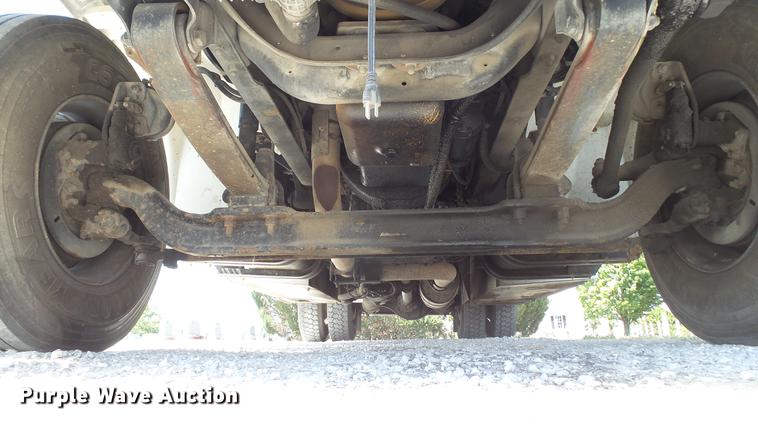 image for item DD7298 2002 Sterling Acterra service truck