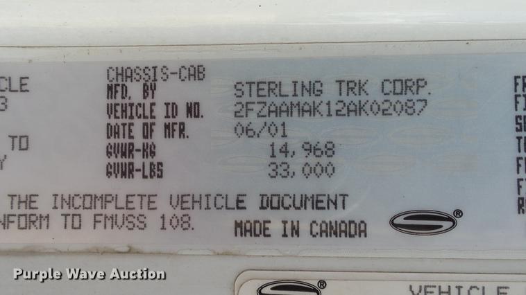 image for item DD7298 2002 Sterling Acterra service truck