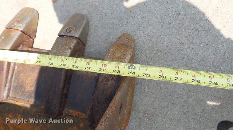 image for item DD7339 2008 Yanmar VIO35-5 mini excavator