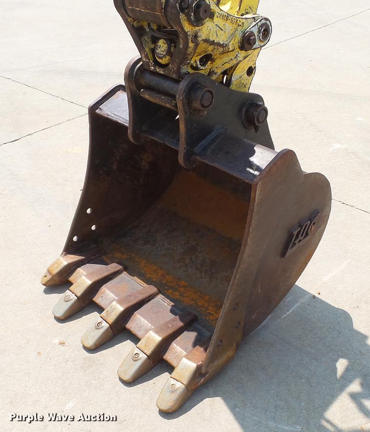 image for item DD7339 2008 Yanmar VIO35-5 mini excavator