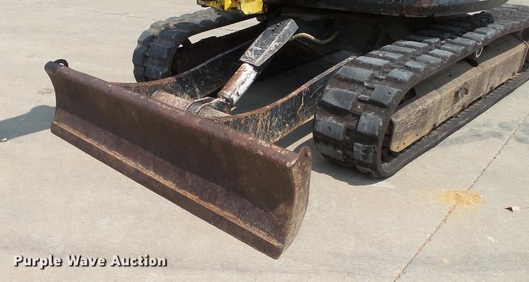 image for item DD7339 2008 Yanmar VIO35-5 mini excavator