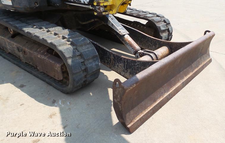 image for item DD7339 2008 Yanmar VIO35-5 mini excavator