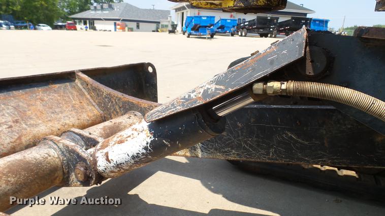 image for item DD7339 2008 Yanmar VIO35-5 mini excavator