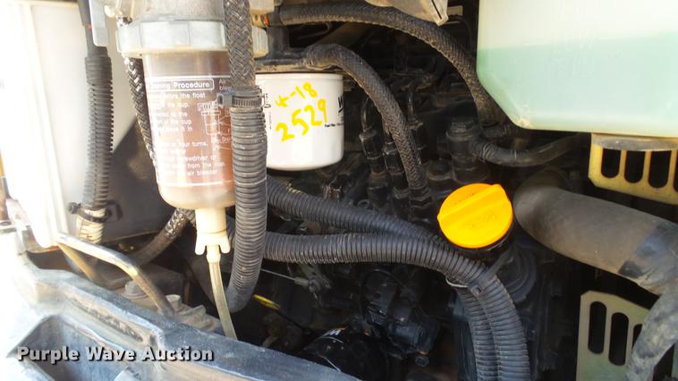 image for item DD7339 2008 Yanmar VIO35-5 mini excavator