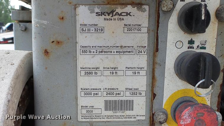 image for item DD7340 2008 Sky Jack SJIII 3219 scissor lift