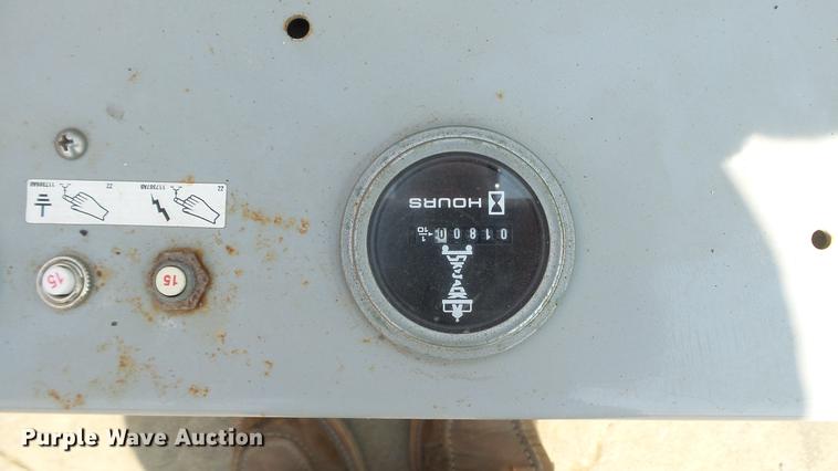 image for item DD7341 2008 Sky Jack SJIII 3219 scissor lift