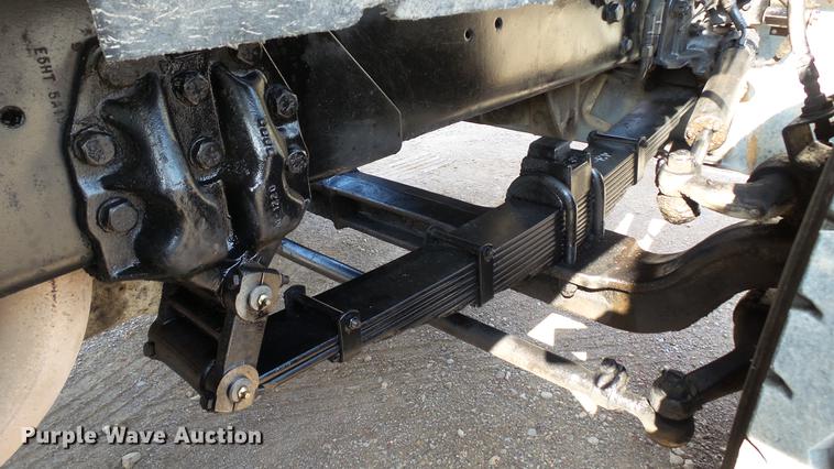 image for item DD7359 1989 Ford LT9000 dump truck