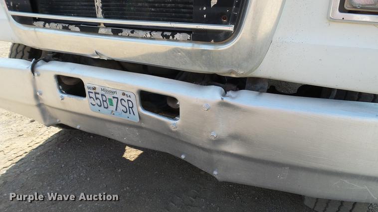 image for item DD7359 1989 Ford LT9000 dump truck