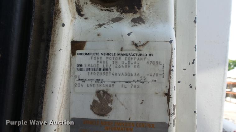 image for item DD7359 1989 Ford LT9000 dump truck