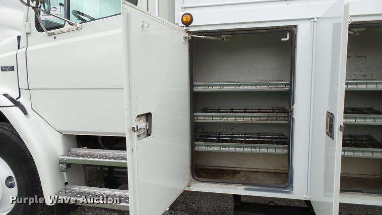 image for item DD7366 2001 Freightliner FL70 service truck