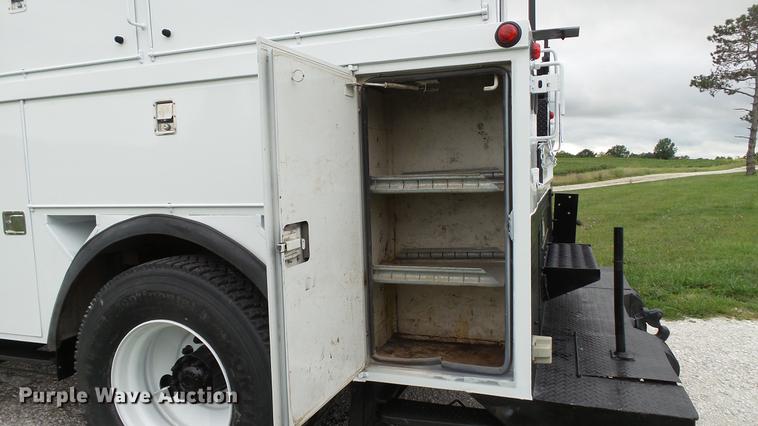 image for item DD7366 2001 Freightliner FL70 service truck