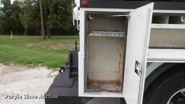 image for item DD7366 2001 Freightliner FL70 service truck