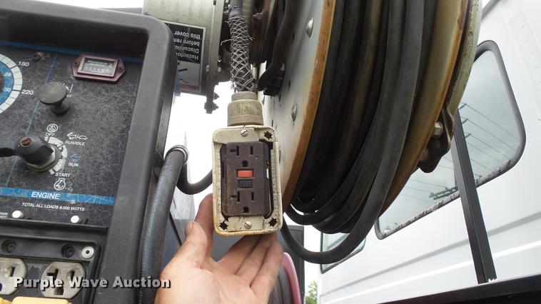 image for item DD7366 2001 Freightliner FL70 service truck