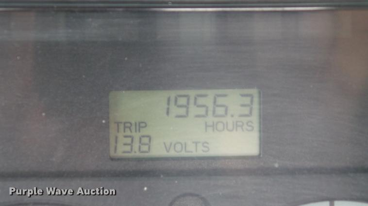 image for item DD7366 2001 Freightliner FL70 service truck