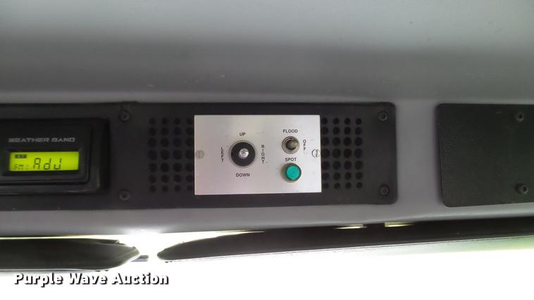 image for item DD7366 2001 Freightliner FL70 service truck