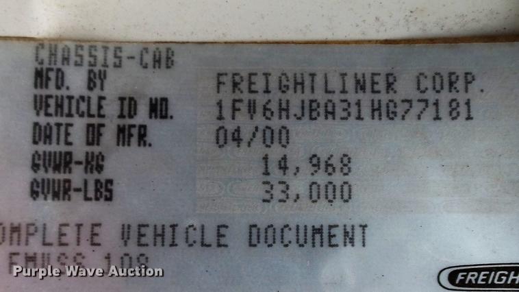 image for item DD7366 2001 Freightliner FL70 service truck