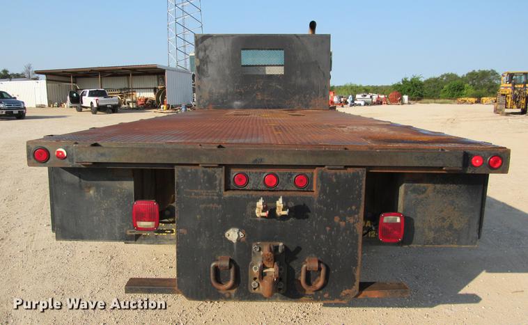 image for item DE0188 1997 International 8100 flatbed truck