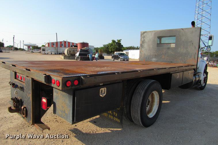 image for item DE0188 1997 International 8100 flatbed truck