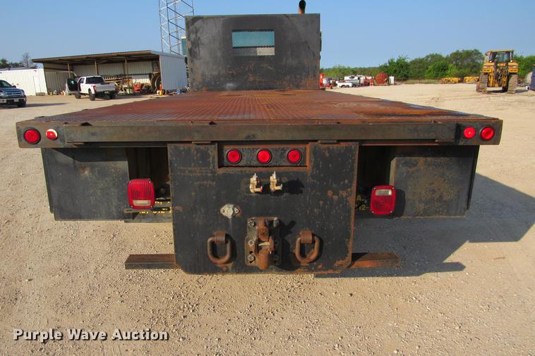 image for item DE0188 1997 International 8100 flatbed truck
