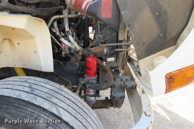 image for item DE0188 1997 International 8100 flatbed truck