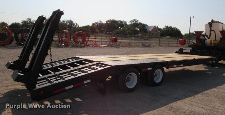 image for item DE0189 2004 Belshe T10 equipment trailer