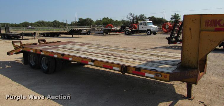 image for item DE0190 1985 Kalyn LPD-20 equipment trailer