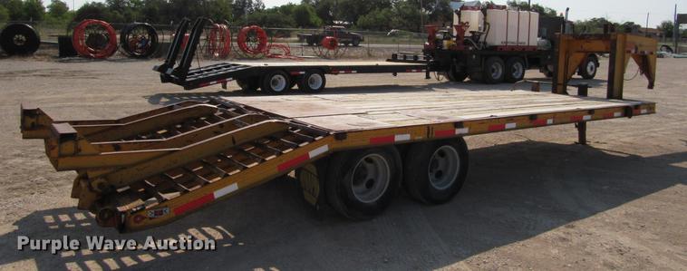 image for item DE0190 1985 Kalyn LPD-20 equipment trailer