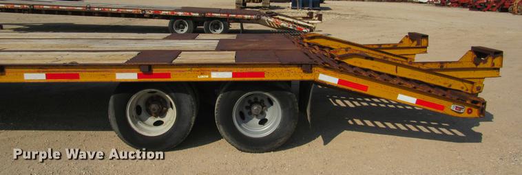 image for item DE0190 1985 Kalyn LPD-20 equipment trailer