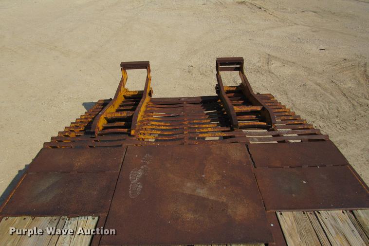 image for item DE0190 1985 Kalyn LPD-20 equipment trailer