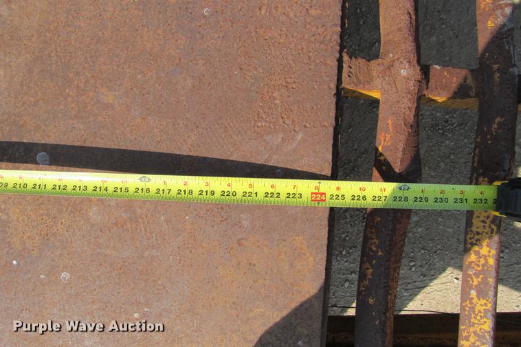 image for item DE0190 1985 Kalyn LPD-20 equipment trailer