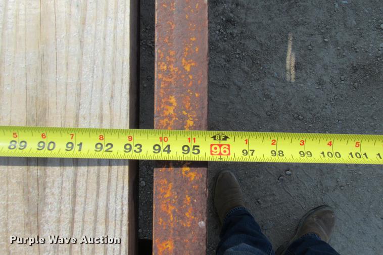 image for item DE0190 1985 Kalyn LPD-20 equipment trailer