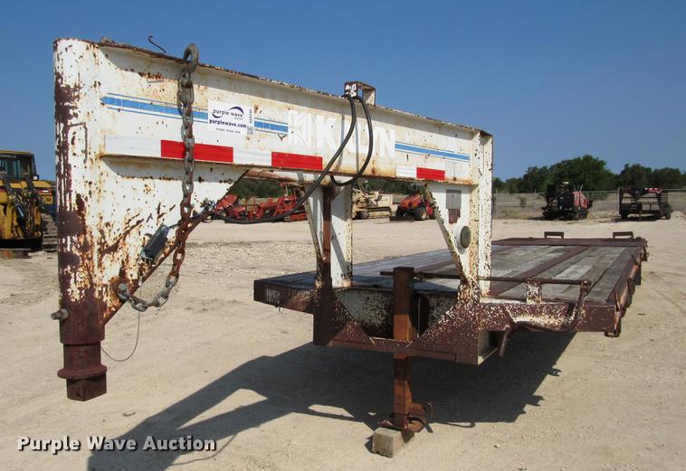 image for item DE0191 1987 Kalyn LPD-24 equipment trailer