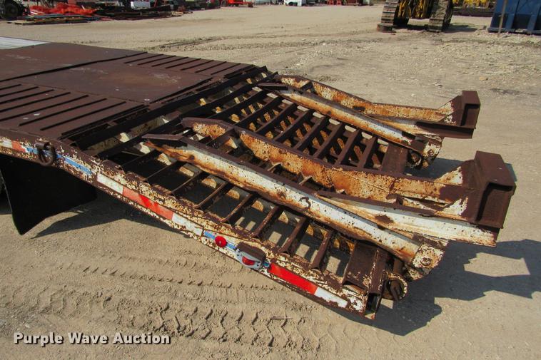 image for item DE0191 1987 Kalyn LPD-24 equipment trailer