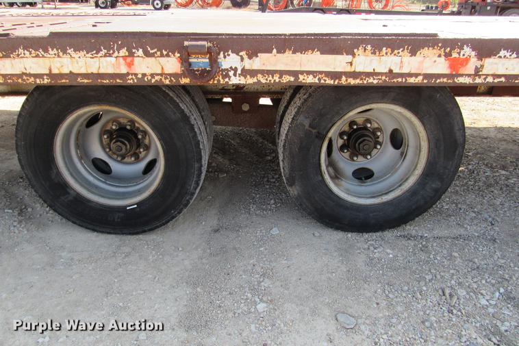 image for item DE0191 1987 Kalyn LPD-24 equipment trailer