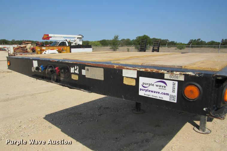image for item DE0192 2006 Trail King TK50 drop deck equipment trailer