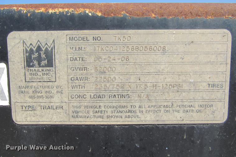 image for item DE0192 2006 Trail King TK50 drop deck equipment trailer