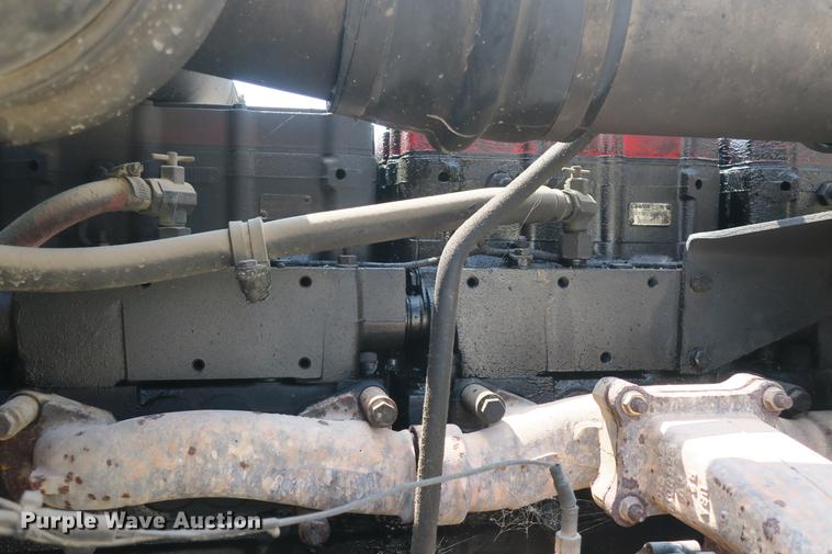 image for item DE3800 1997 Peterbilt 379 dump truck