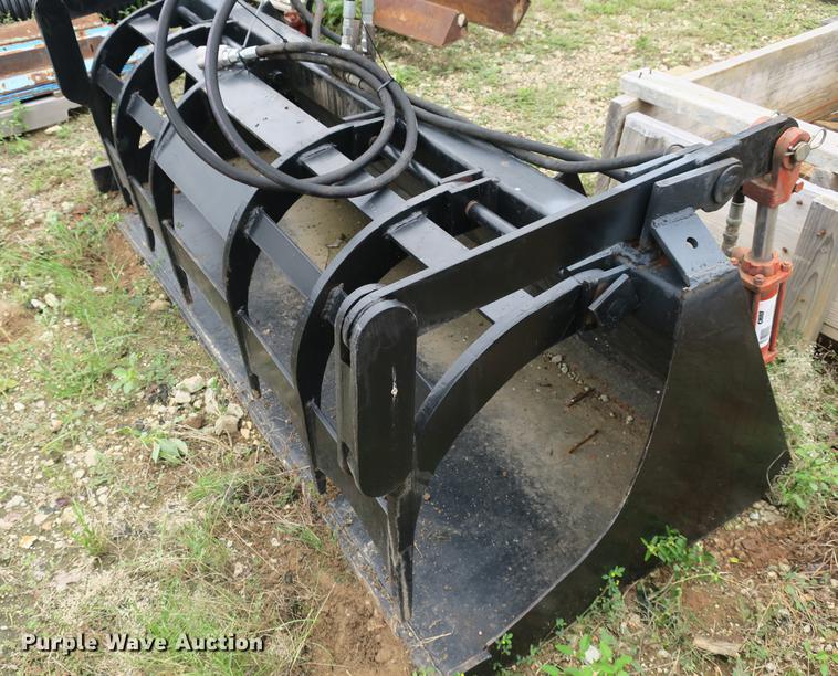 image for item DE3803 Shop built skid steer grapple bucket