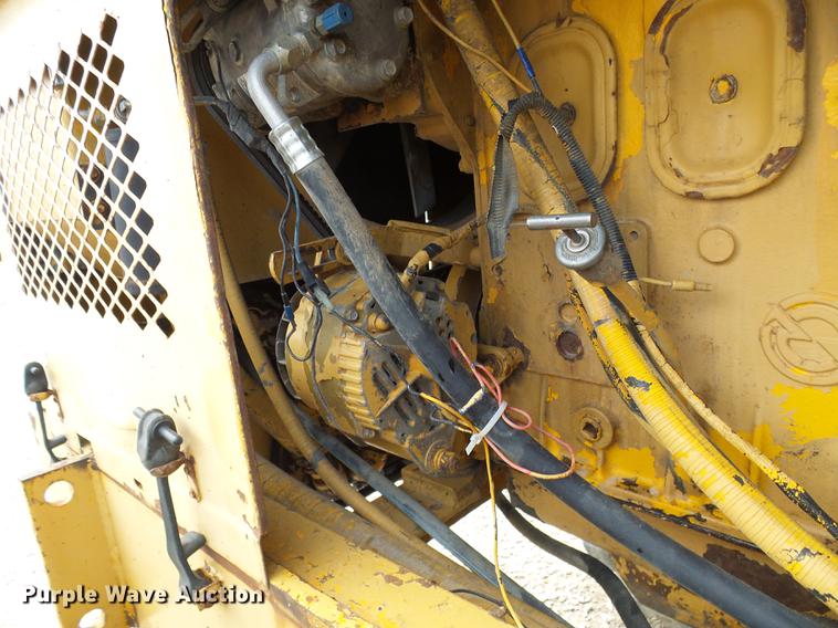 image for item DE5173 1981 Champion 715 motor grader