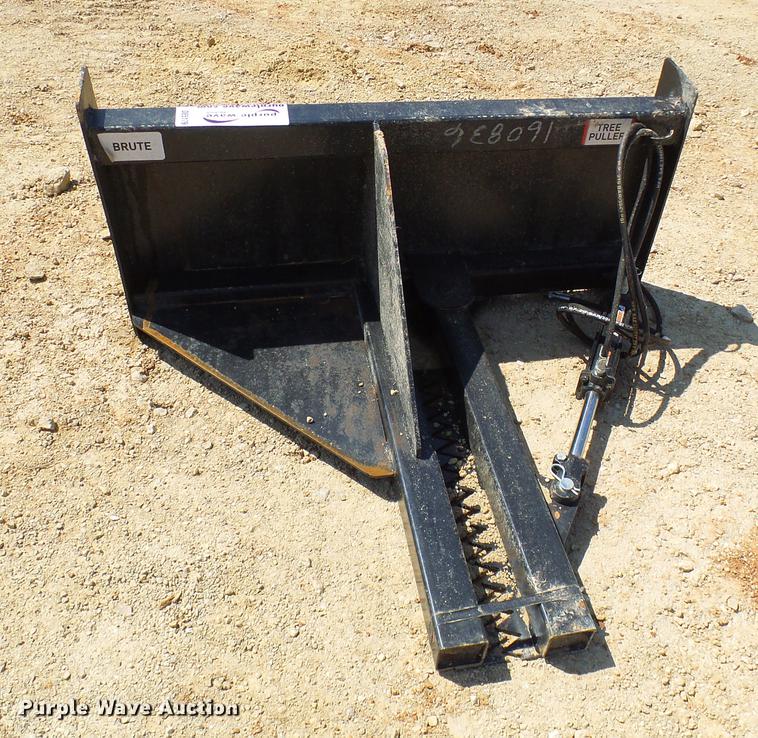 image for item DE5179 Skid steer tree puller