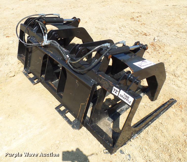 image for item DE5182 72"W skid steer grapple bucket