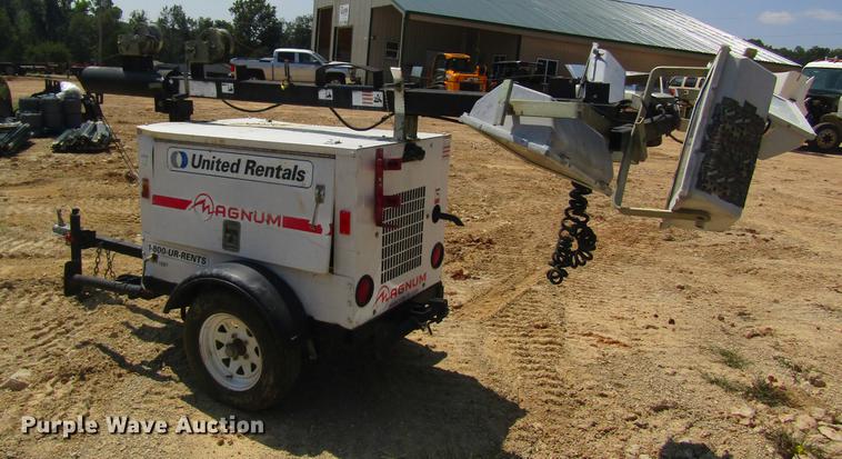 image for item DE5183 Magnum MLT3060MMH light plant