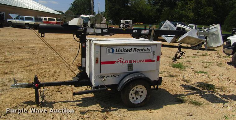 image for item DE5183 Magnum MLT3060MMH light plant