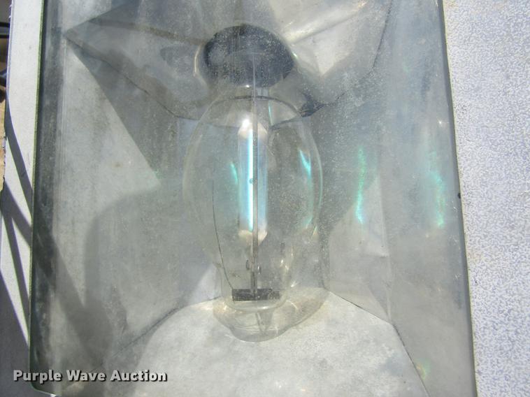 image for item DE5183 Magnum MLT3060MMH light plant