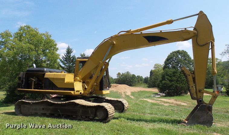 image for item DE5189 1994 Caterpillar 322 L excavator