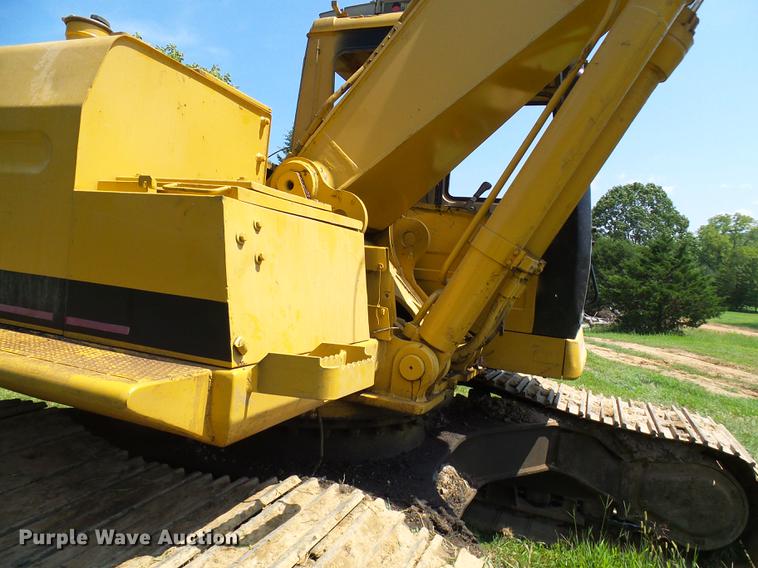 image for item DE5189 1994 Caterpillar 322 L excavator